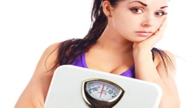 10 κακές διατροφικές συνήθειες που πρέπει να κόψετε για να χάσετε βάρος