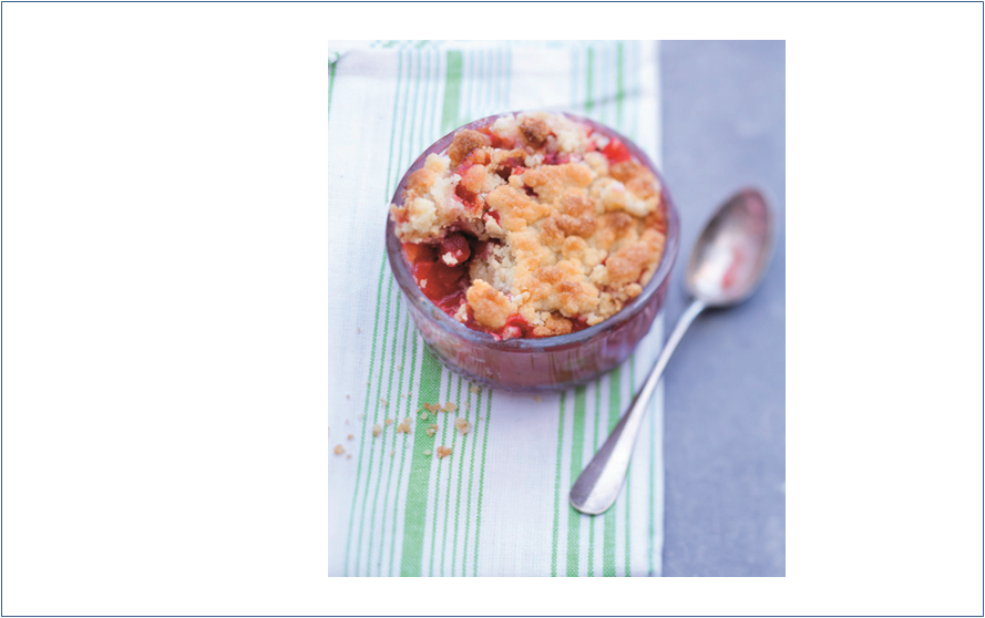 Crumble μήλου και φράουλας από το Canderel Green